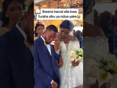 Bwana harusi akilia kwa furaha kwa ndoa yake TWAFANANA by Fantasy Bipa