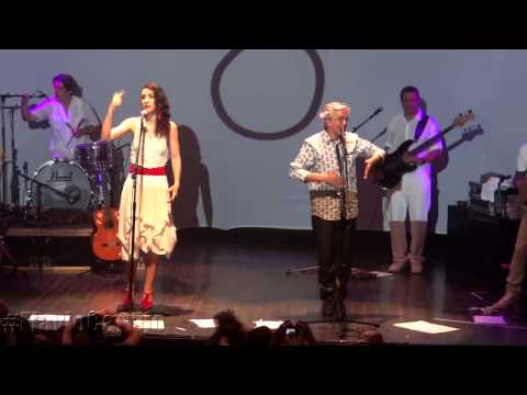 Marisa Monte e Caetano Veloso - Canta, Canta, Minha Gente | Somos Todos Amarildo - 20/11/2013
