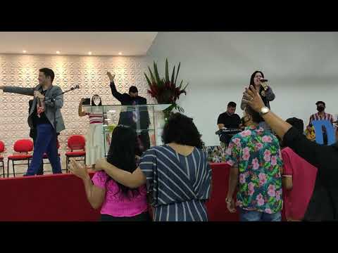 Rozeane Ribeiro e o Pastor Gilmar Fiuza Cantando EU SÓ VIM TE ADORAR