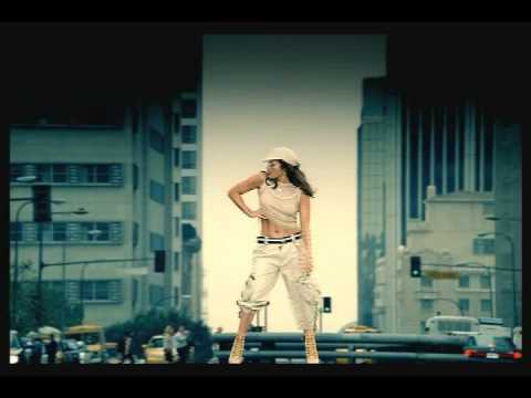 Videoclip de Jenny from the Block (Seismic Crew's Latin Disco Trip) — Jennifer Lopez
