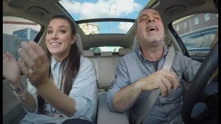 Ewa Farna: Mám boky jako skříň (SUPER KARAOKE) Ewa Farna: Mám boky jako skříň (SUPER KARAOKE)