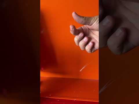 VIDEO    - Grasa en spray