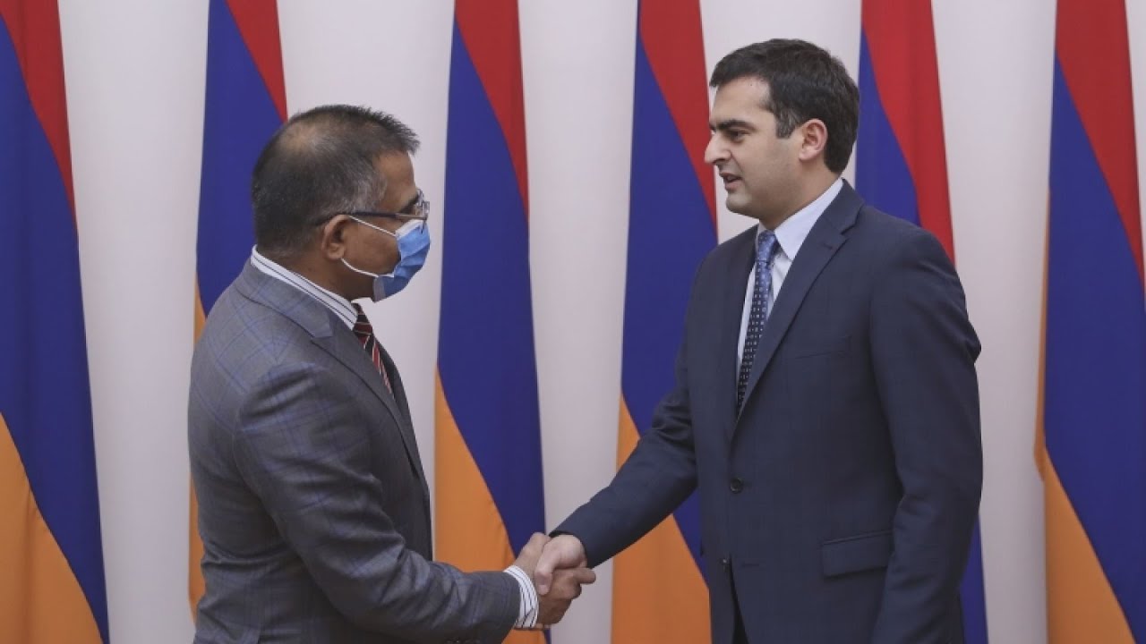 Hakob Arşakyan Hindistanın ER-dakı səfiri ilə görüşdə Azərbaycanda saxlanılan əsirlərin qaytarılmasının vacibliyini qeyd etdi
