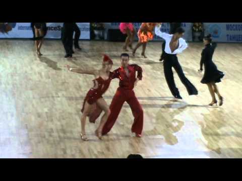 IDSF European Cup 10 dances 2009,Vladimir Slon and Bianka Zubrowska, Cha cha cha