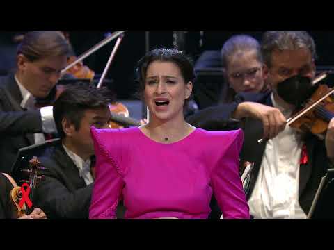 Asmik Grigorian: Sola, perduta, abbandonata (Puccini)