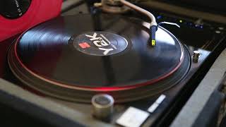 Steve Hill Vs Stealth – Looking Back (Grinder Remix)