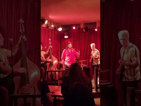 The Grease Monkeys aka @texperkins302 November 2022 at the Union Hotel