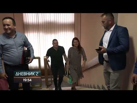 Teslić: Odbornike dočekala zaključana vrata skupštinske sale i još jedna propala sjednica