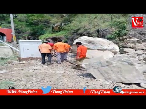 Kirandul Railway line is Undergoing Repairs Sudden Breaking Cliff Breaks at S.Kota,Vizag Vision....