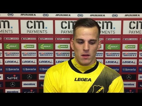 Mats Seuntjens juichte niet na z'n prachtgoal tegen Telstar: 'Niks aan de hand'