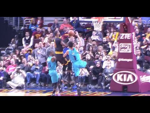 LeBron James Full Highlights  2016 04 04  vs  HORNETS  31  pts