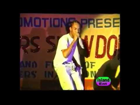 Buju Wayne Wonder Baby Cham & Bling Dawg Master Mix 2002
