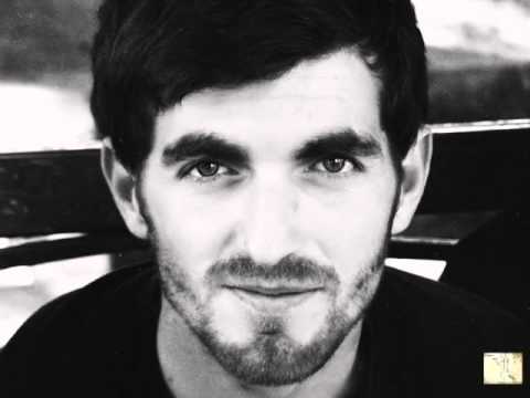 MaNo(street art)_minda dagixato