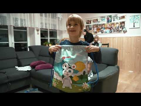 Video: NADACE AGEL navštívila dětský domov Černá Voda