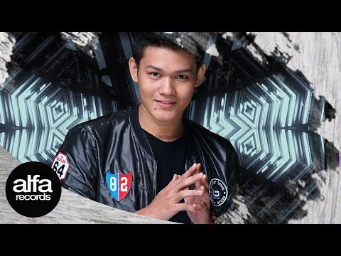 Mahesya - Menunggu / Official Lyric Video