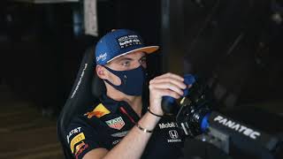Max Verstappen & Alex Albon | Playseat® Formula Intelligence - Red Bull Racing Max Verstappen & Alex Albon | Playseat® Formula Intelligence - Red Bull Racing
