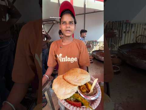काबेरी वाले छोले भटूरे unlimited मात्र 60/- ₹ में 😳
