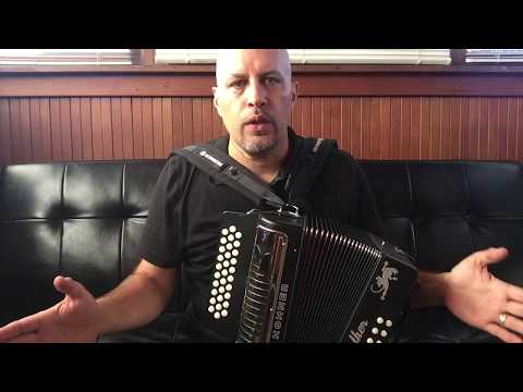 How to Play Natural Notes (A B C D E F G) on the GCF Button Accordion (in 3 minutes)