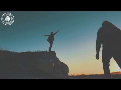 Xan Castel - Falling (Official Video Lyrics)