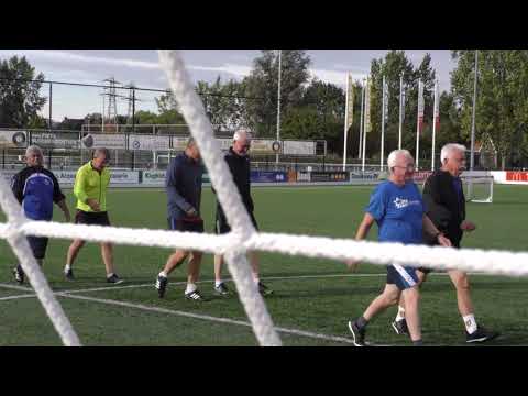 Cvv Blauw wit '34  Warming up