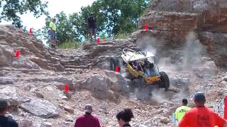 preview picture of video 'Hannibal Rockcrawling RRock 2009'