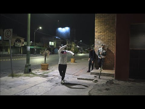 NO LLAMES - TACTOS VALENSUELA, LNFR