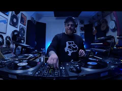 Volume 3 - All Vinyl Old Skool House Classics: Timeless Grooves of Our Generation🎧🔥