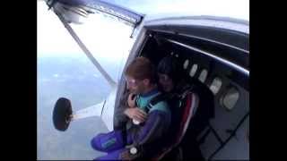 preview picture of video 'Skydiving at Skydive City in Zephyrhills, Florida'