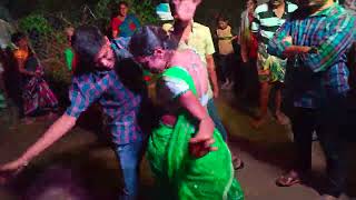 Download lagu telugu hijra recording dance in gollapalli villege sriramanavami 2023 part- 1 mp3