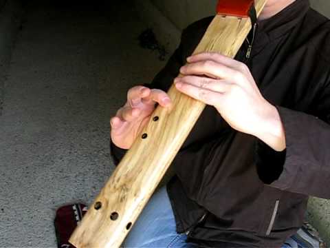 Native American-style E Minor Drone Flute By Kuzin Bruce - Tunnel Improvisation #2