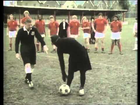 FOOTBALL, BECKHAM, COLE, GIBBS,,,, EXCLUSIVE!...  Freddie Starr