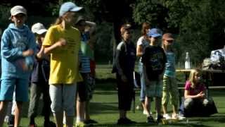 preview picture of video 'Kinder golfen für Kinder 2013'