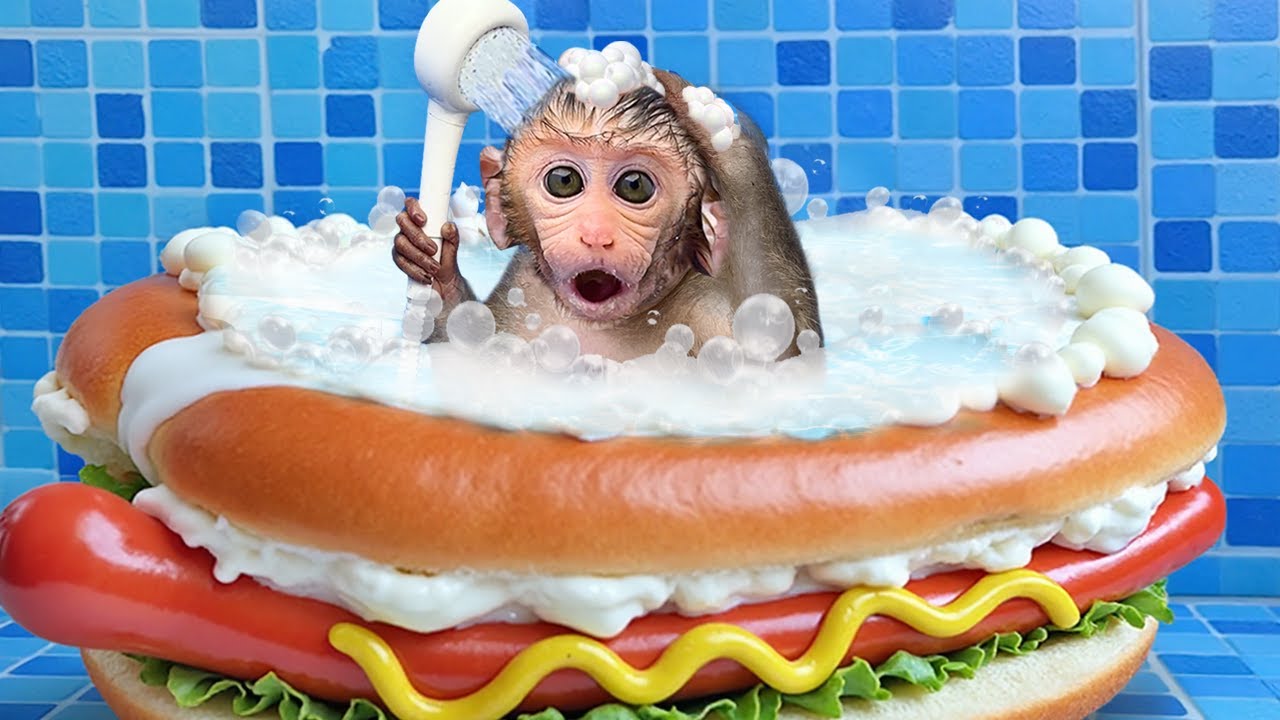 Monkey Baby Bon Bon with the Little Duck with Dark circles from Playing Phone at Night