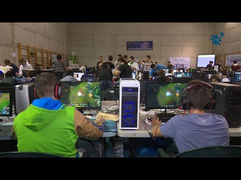 Más de 500 jóvenes participaron  en la II #PartyTecnológicaLaNucía