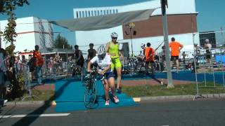 preview picture of video 'GEWOBA City Triathlon Bremen 2012'