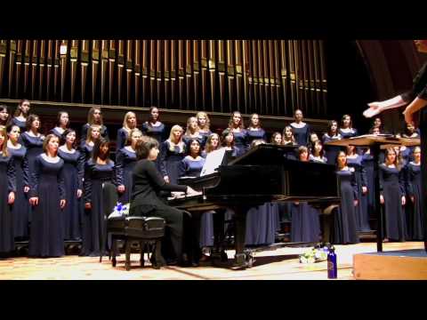 Michigan Womens glee club sings Victors