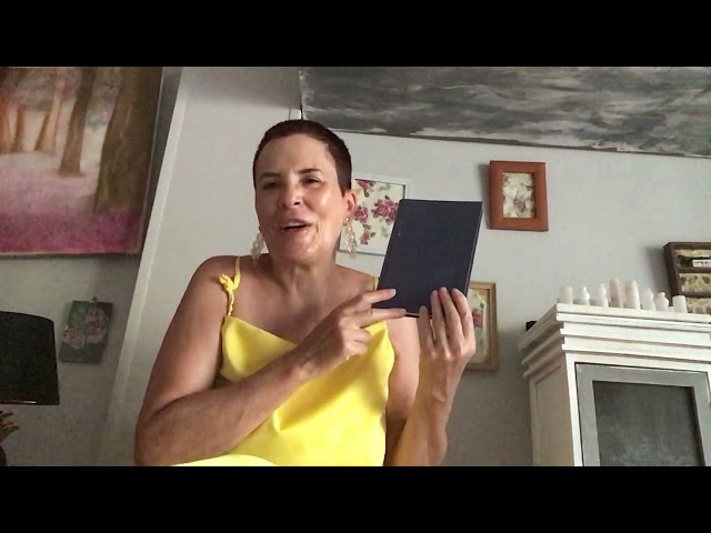 Vídeo relacionado con Adelante, Julio