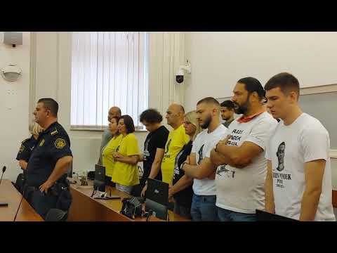 Pogledajte trenutak kada je izrečena kazna Ademu Šumanu u trajanju od 40 godina