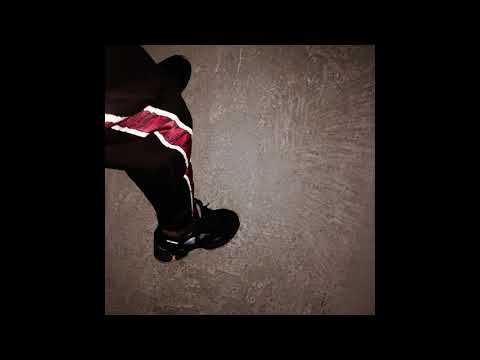 DEREK - Bitch Wok (Prod. SEITHÈN) | Trap Brazil Exclusive