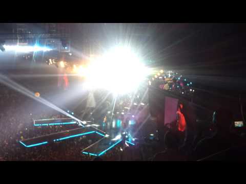 Dragana Mirkovic Plavi orkestar Bolje biti pijan nego star  Kombank Arena 2014