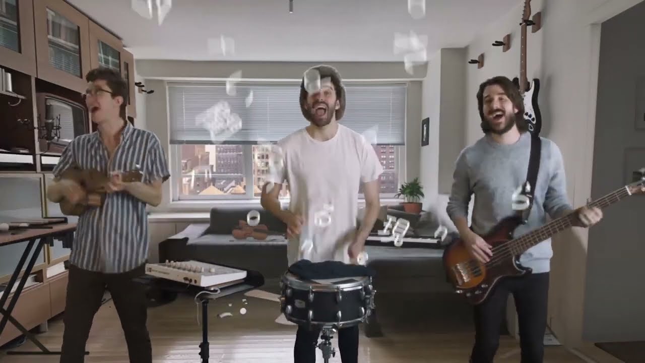 AJR 「World's Smallest Violin」【日本語字幕Ver】