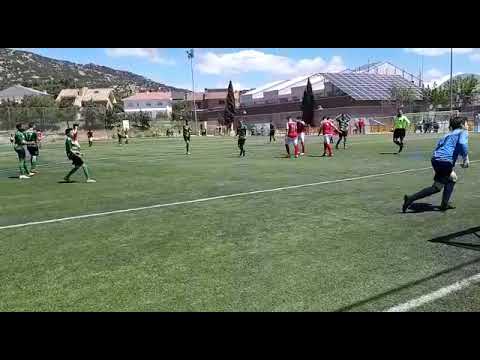 Fútbol Cadete Hoyo: Penalti fallado por el Electrocor Las Rozas, 18 mayo 2019