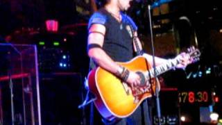 Pop Evil Hey Mister Mohegan.avi