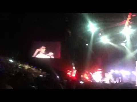 One Direction Teenage Dirtbag Christchurch 10-10-13