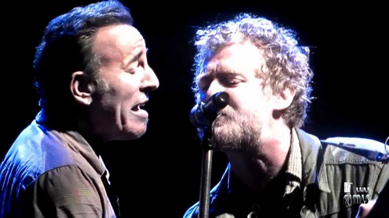 Bruce Springsteen With&nbsp;Glen Hansard - Drive All Night - YouTube