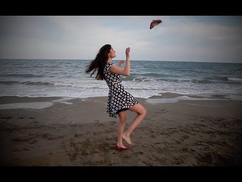 Marjolaine Piémont - A quoi ça sert TEASER