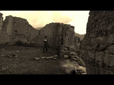 Slow motion frisbee-Ruinas de Gachantivá viejo