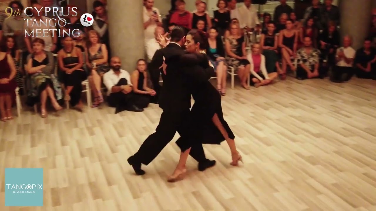 Vanesa Villalba & Matteo Antonietti dance Carlos Di Sarli   Quien sino tú