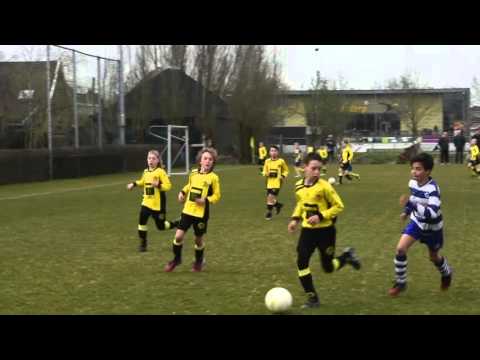 Nootdorp E1 - OLIVEO E1 jeugdvoetbal in Pijnacker-Nootdorp