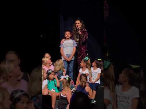 Little boy shocks Idina with amazing musical talent